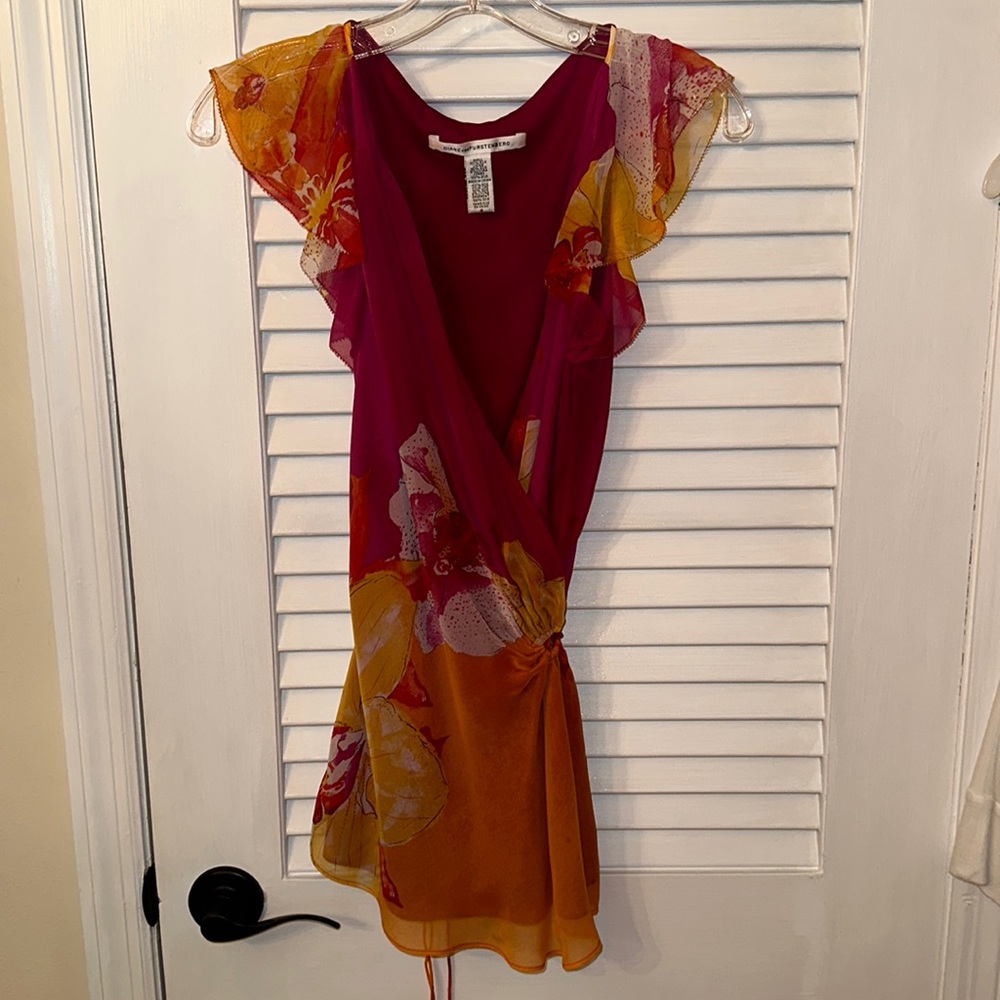 Diane Von Furstenberg pink silk top